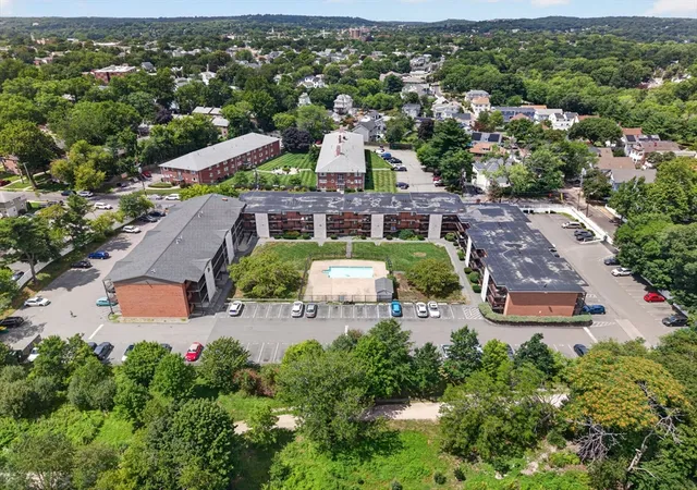 14-arizona-ter-8-arlington-ma-02474/hzid_7085ed27