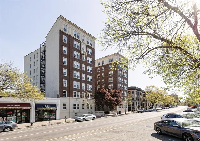 1401-beacon-st-brookline-ma-02446/hzid_25d0c655