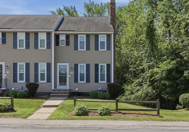 90-swan-street-204-lowell-ma-01852/hzid_9f0f4742