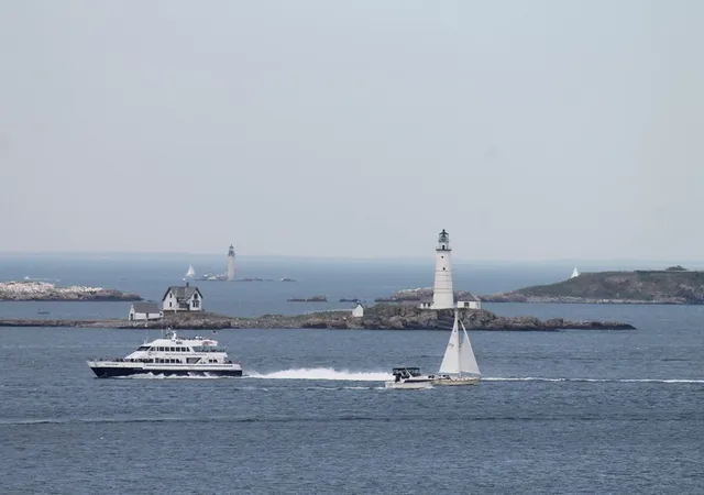 1189-nantasket-avenue-penthouse-5-hull-ma-02045/hzid_cda43278