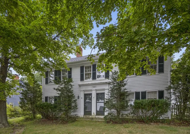 19-eastern-ave-essex-ma-01929/hzid_7b9ac3f9