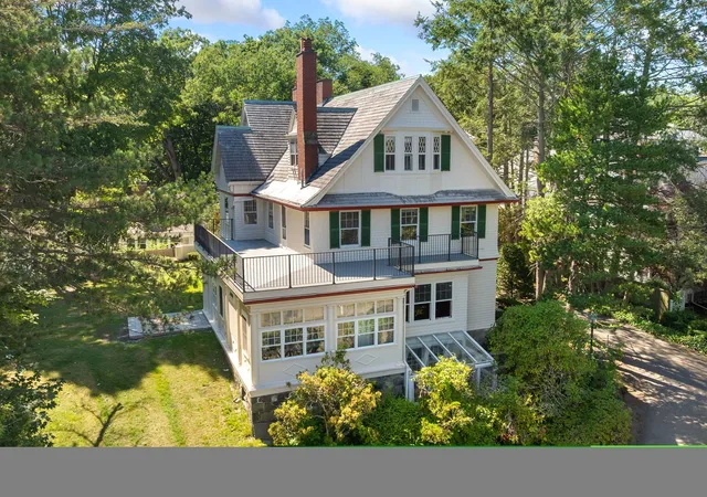 56-vinton-st-4-melrose-ma-02176/hzid_ea2628dd