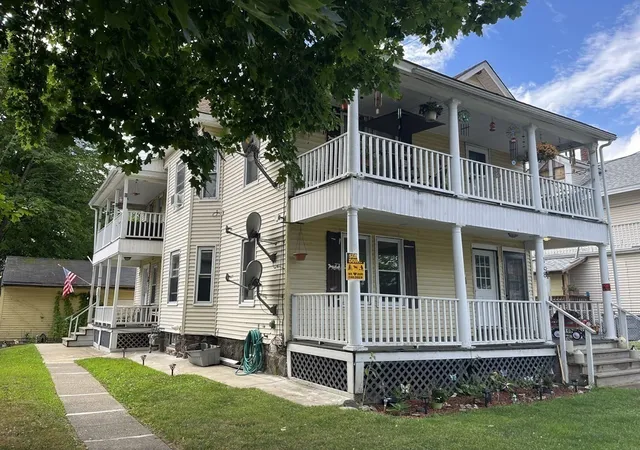 108-110-conway-st-greenfield-ma-01301/hzid_624b61a2