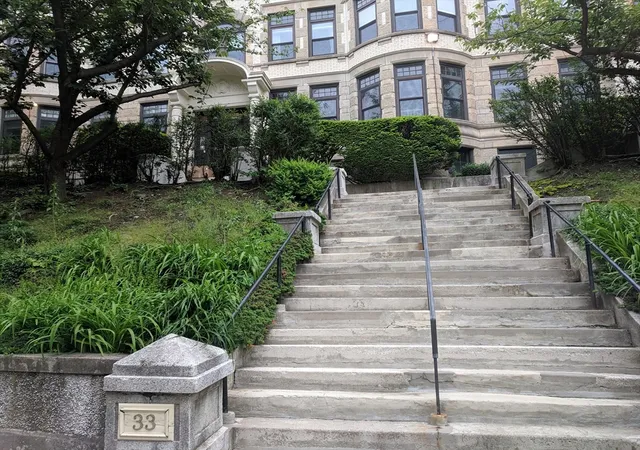 33-westbourne-ter-3-brookline-ma-02446/hzid_cdbef506