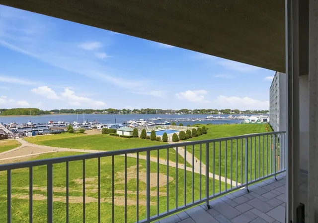 100-cove-way-409-quincy-ma-02169/hzid_aa7d4d19