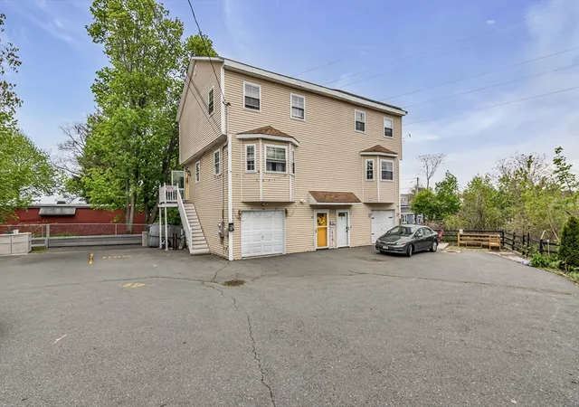 14-tyler-st-1-lawrence-ma-01843/hzid_0d9ffbb5