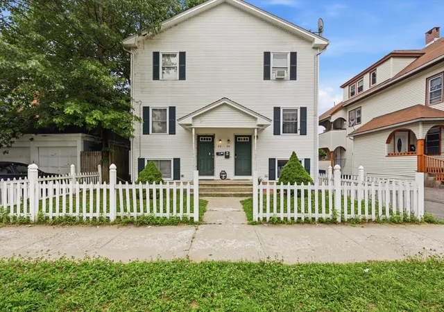 22-24-sorrento-st-springfield-ma-01108/hzid_a6e3f698