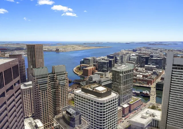 240-devonshire-st-4608-boston-ma-02110/hzid_a040e958