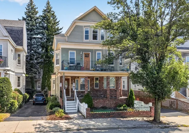 201-college-ave-3-somerville-ma-02144/hzid_c41c38a9