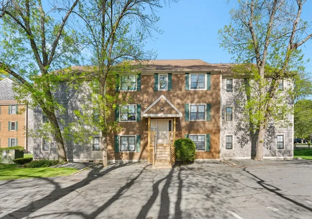 35-eagle-avenue-unit-7-brockton-ma-02301/hzid_51eef9c6
