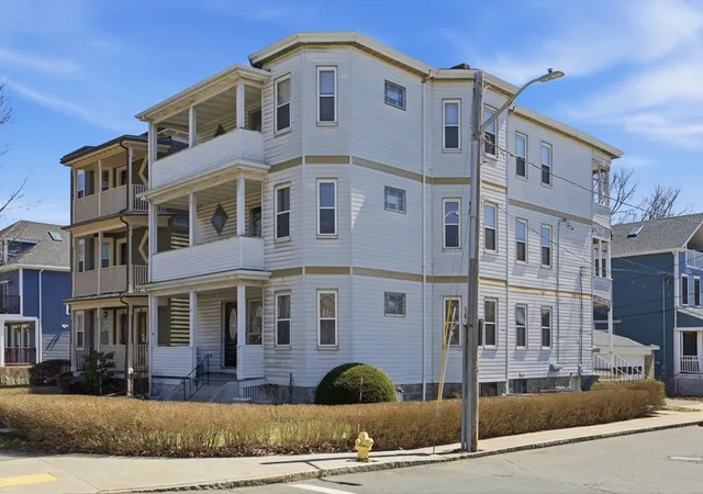 320-fellsway-w-medford-ma-02155/hzid_52989c8e