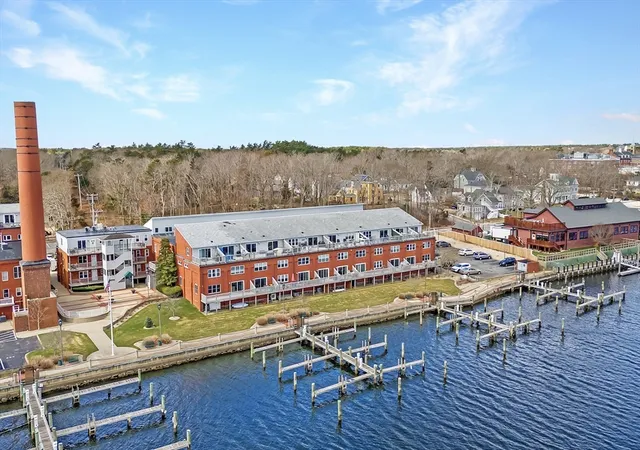 45-main-st-217-wareham-ma-02571/hzid_5e24f976