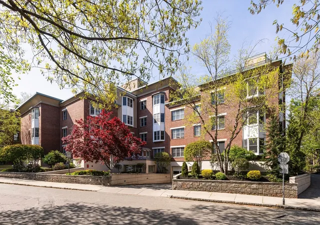 77-marion-st-brookline-ma-02446/hzid_3b82a975