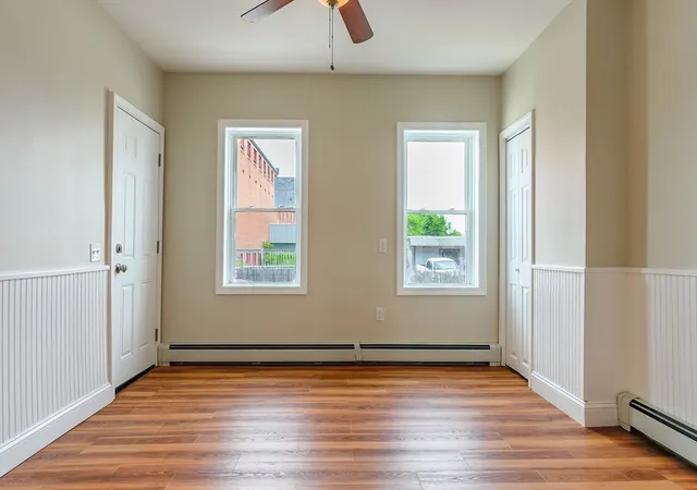 833-grinnell-st-fall-river-ma-02721/hzid_2541fb3c