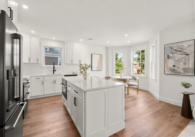 220-sycamore-street-2-watertown-ma-02472/hzid_95b5c944