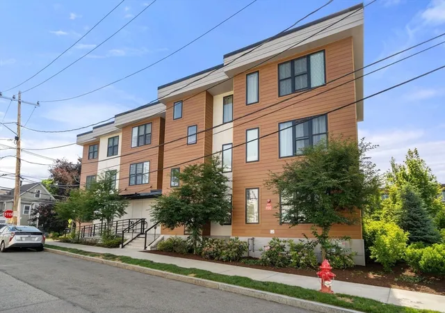 68-los-angeles-306-newton-ma-02458/hzid_42b5a780