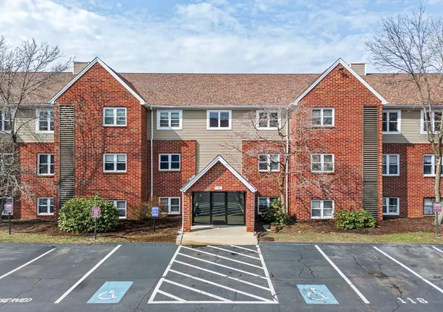35-longworth-avenue-12-brockton-ma-02301/hzid_c386e758