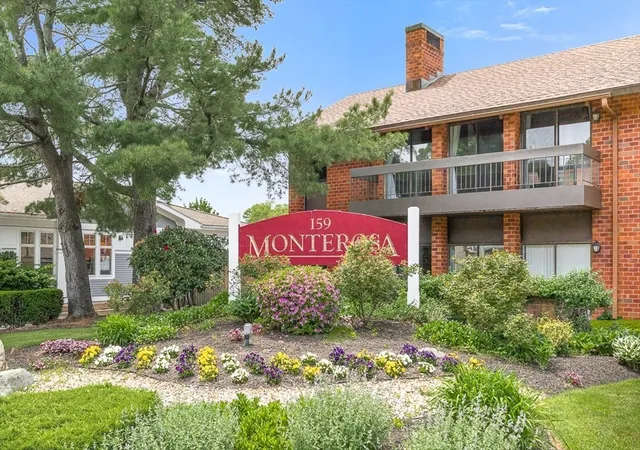 159-main-street-11c-stoneham-ma-02180/hzid_6d83fa11