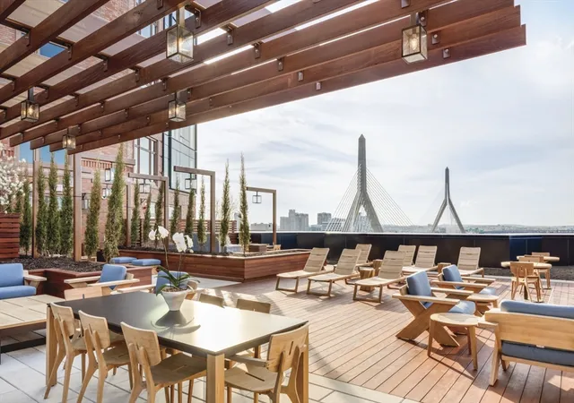 100-lovejoy-wharf-6-c-boston-ma-02114/hzid_bfff251c