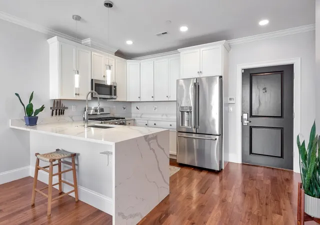 87-medford-street-407-medford-ma-02145/hzid_4a53723d