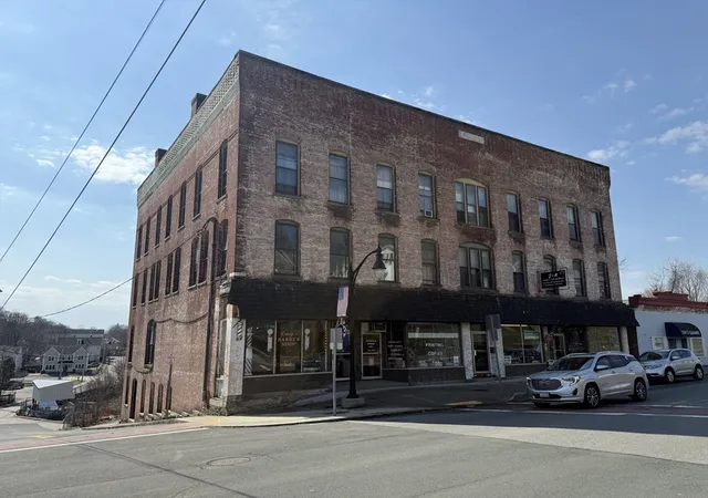 106-main-st-spencer-ma-01562/hzid_2bc25602