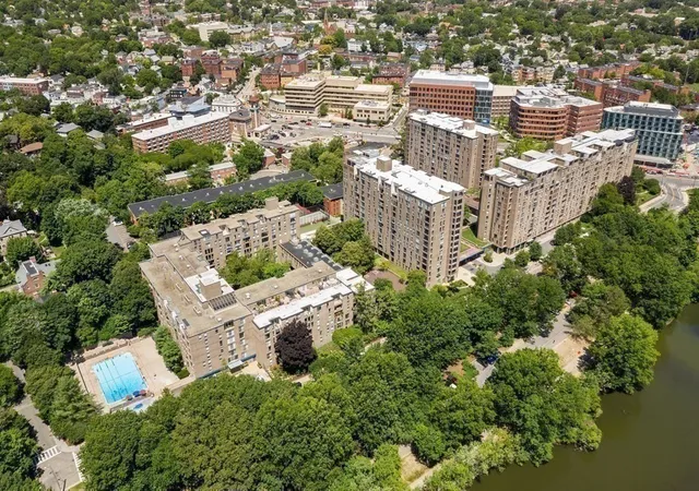33-pond-ave-1014-brookline-ma-02445/hzid_144729e5