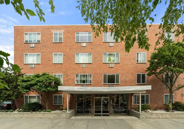 50-green-st-401-brookline-ma-02446/hzid_59affc5c