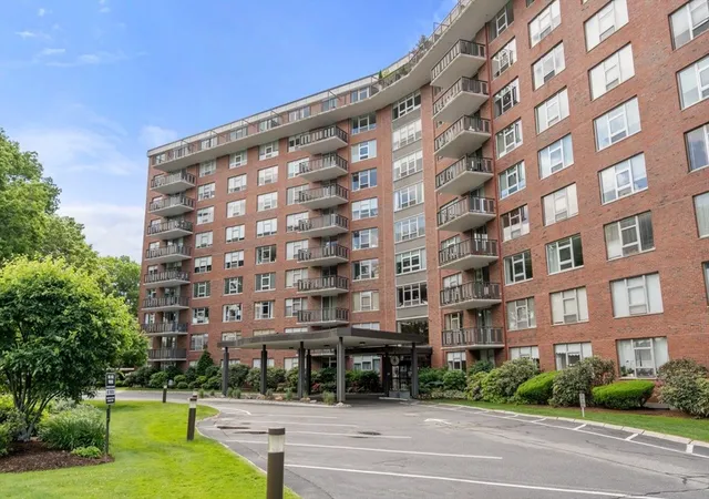 280-boylston-st-111-newton-ma-02467/hzid_7e88df6e