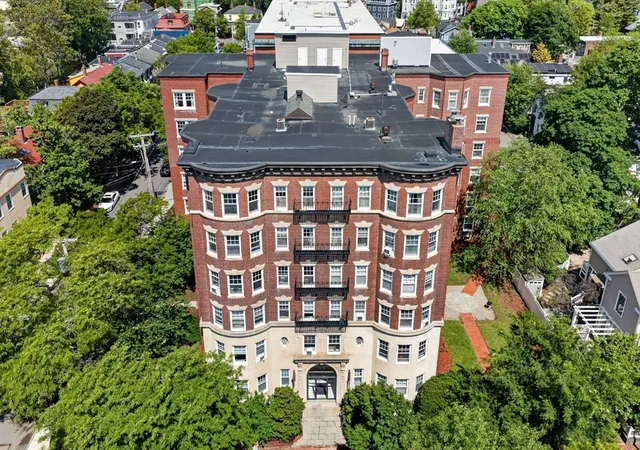 55-magazine-st-18-cambridge-ma-02139/hzid_925b8f74