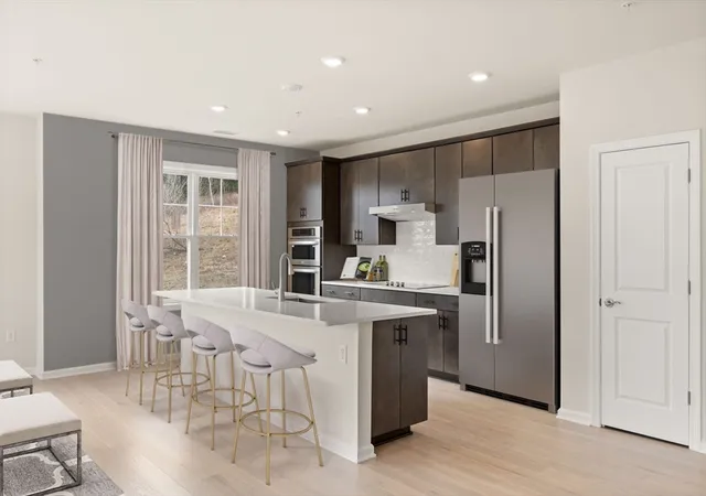 8-peters-farm-way-401-westborough-ma-01581/hzid_df3c1440