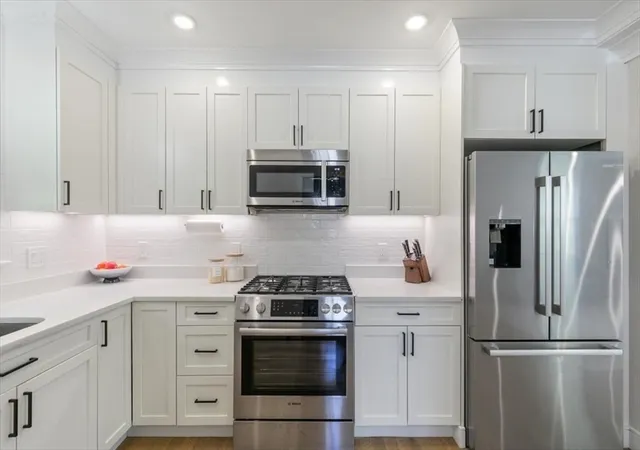14-atkins-st-boston-ma-02135/hzid_274d6db2