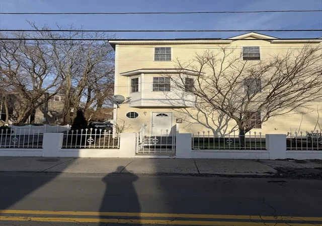 545-hampshire-st-545-lawrence-ma-01841/hzid_a1772f71