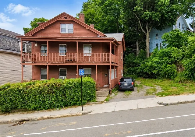 9-winthrop-worcester-ma-01604/hzid_ef60c72c