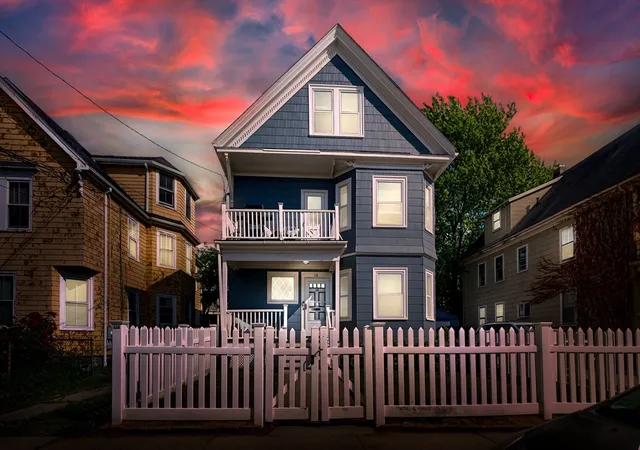 14-bayard-st-boston-ma-02134/hzid_c883add4