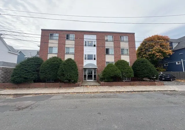 12-woodland-st-26-everett-ma-02149/hzid_28c60c46
