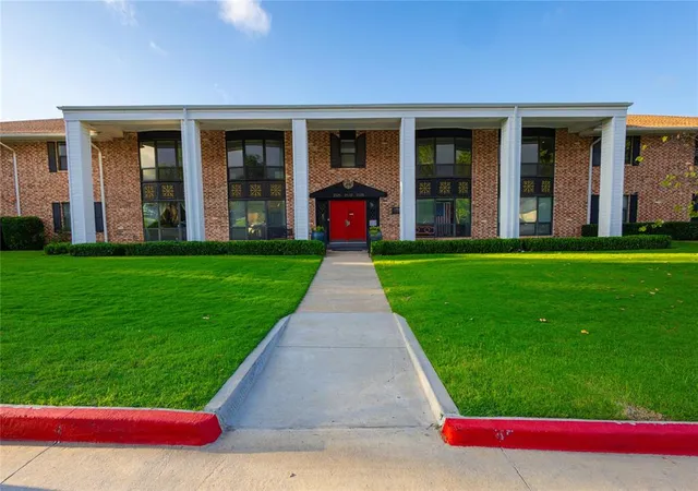 2525-nw-62nd-st-206-oklahoma-city-ok-73112/hzid_7fb4d6ac