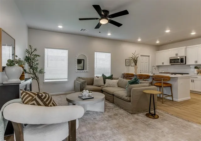 19508-horseshoe-ave-edmond-ok-73012/hzid_537075f7