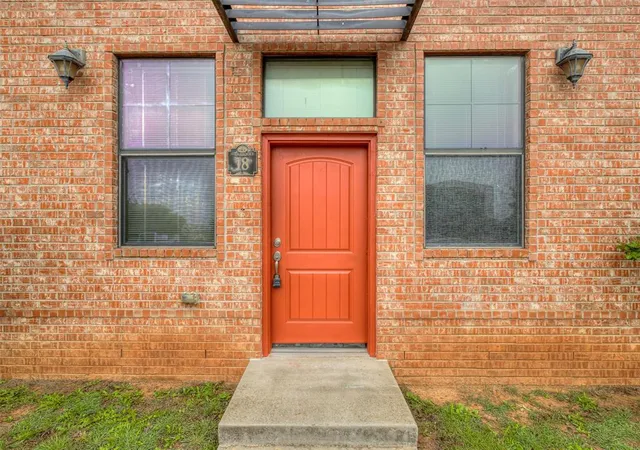 375-triad-village-dr-18-norman-ok-73071/hzid_b8e97a1a