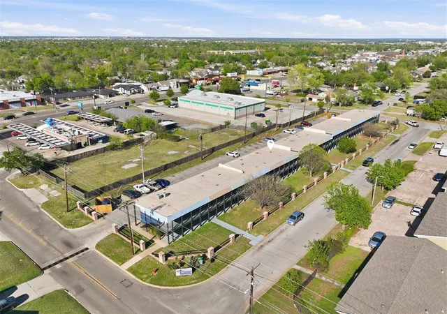 1441-nw-92nd-street-oklahoma-city-ok-73114/hzid_8e11ed27