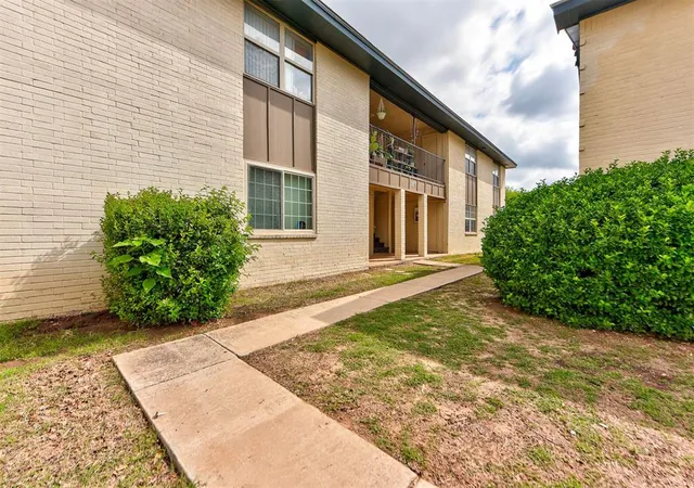 1817-e-lindsey-st-1-norman-ok-73071/hzid_6776eabb