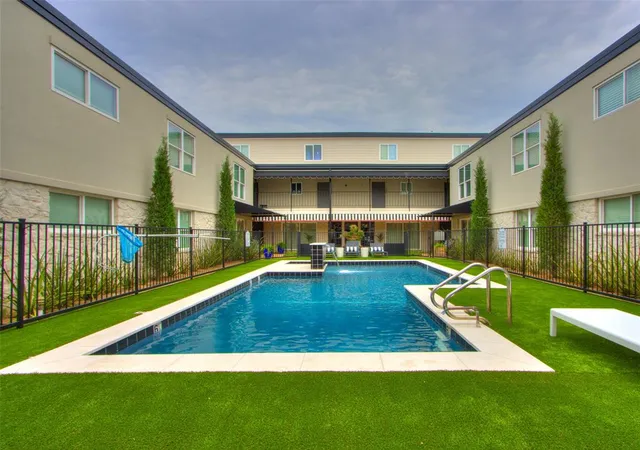 1110-sherwood-ln-211-nichols-hills-ok-73116/hzid_64ddce66