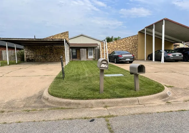 828-nw-113th-street-oklahoma-city-ok-73114/hzid_36c594aa