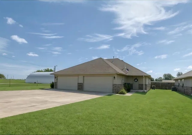 610-n-5th-st-608-610-cashion-ok-73016/hzid_eb49a091