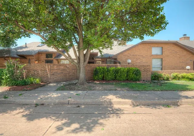 1899-saddleback-blvd-29-norman-ok-73072/hzid_20d85dc7