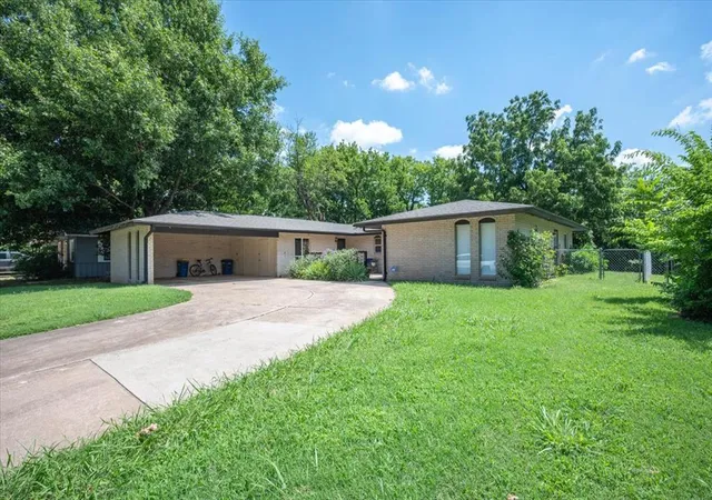 607-s-willis-st-607-609-stillwater-ok-74074/hzid_f702f8bf
