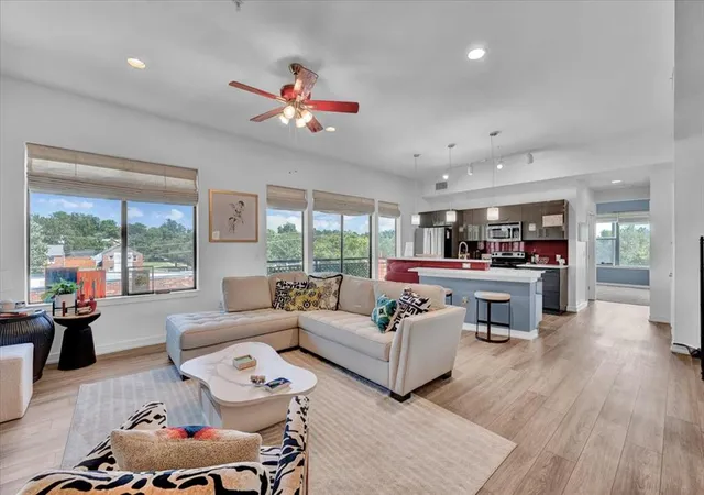 401-e-boyd-st-307-norman-ok-73069/hzid_64ea6638