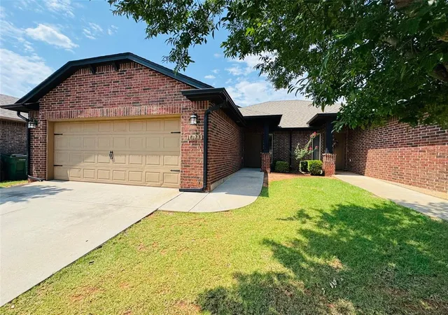 18123-manera-way-edmond-ok-73012/hzid_21565643