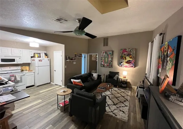 125-w-acres-st-n-norman-ok-73069/hzid_3c340c82
