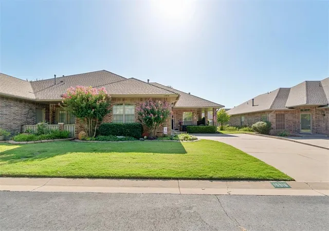15916-sonoma-ct-edmond-ok-73013/hzid_81224245