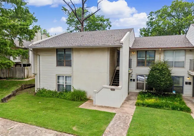 833-cardinal-creek-blvd-c-norman-ok-73072/hzid_f44ad3b4
